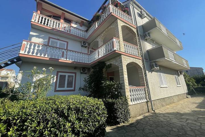 Ferienwohnung für 5 Personen in Sukosan