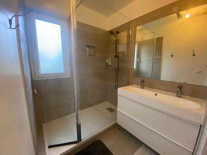 Location de vacances pour 8 personnes, avec terrasse et jardin à Saint-Pierre-du-Perray - 4