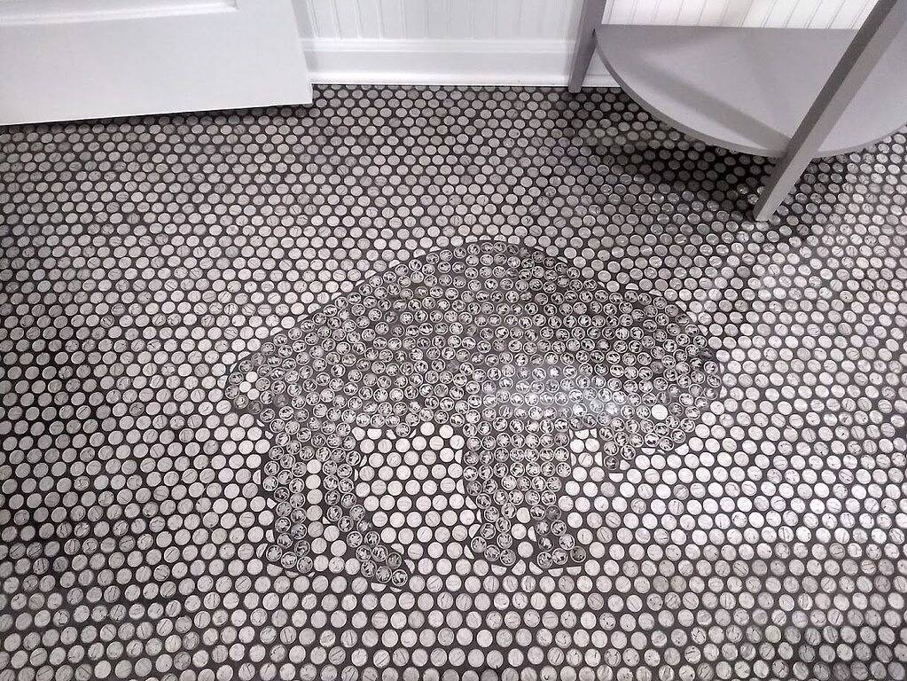 “The Red House” Family friendly vacation home close to beach and lake access. in Niagara County