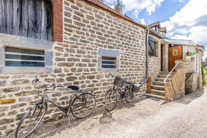 Gîte pour 2 personnes, avec vue et jardin