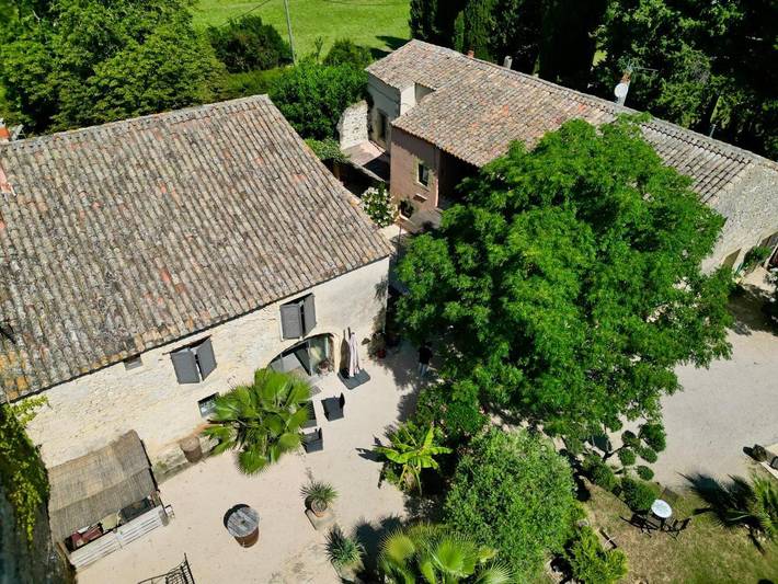 Location de vacances pour 11 personnes, avec jardin ainsi que piscine et vue à Argilliers - 3