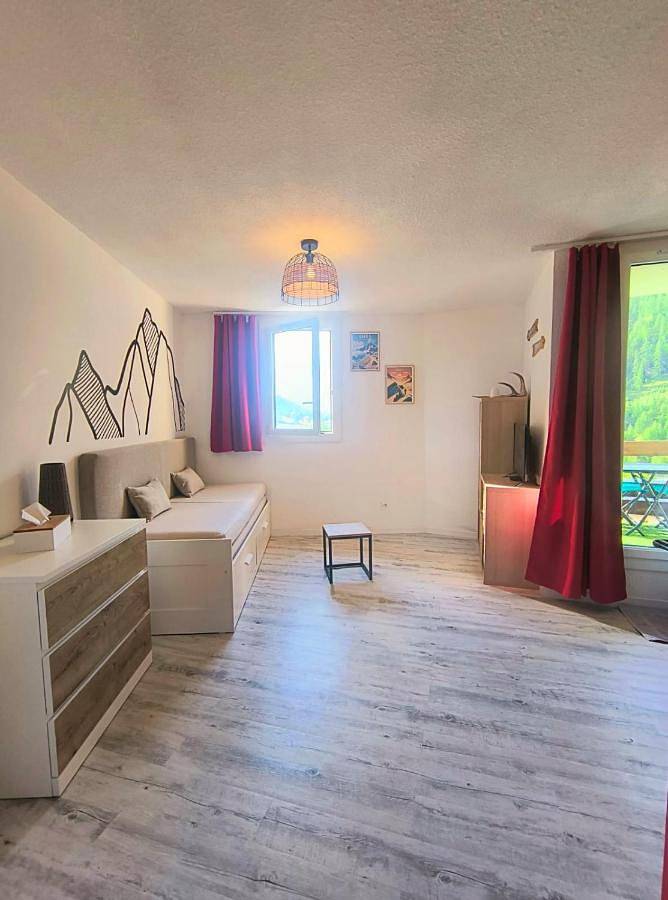 Appartement entier, Le Studio du Queyras avec vue sur la montagne in Abriès-Ristolas, Queyras