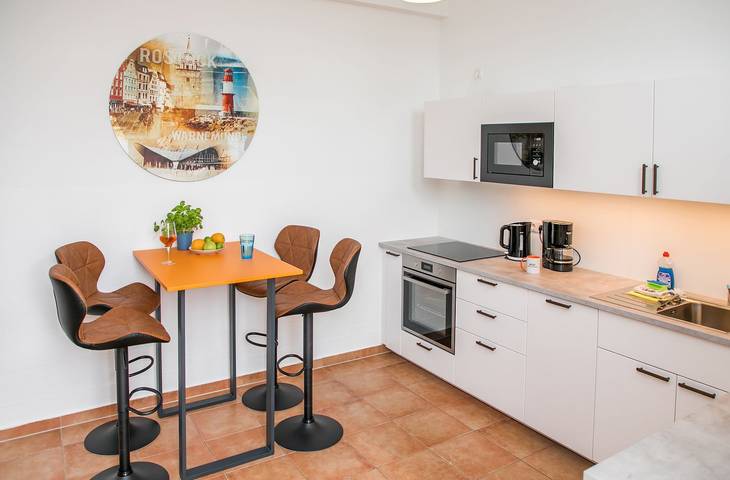 Ferienwohnung für 6 Personen, mit Balkon und Terrasse in Hanse Sail