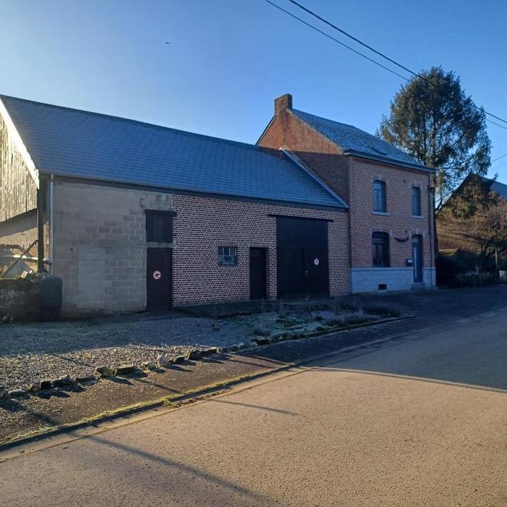 Location de vacances pour 6 personnes, avec vue et jardin à Ciney - 3