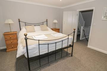 Cottage for 6 People in Stafford, Staffordshire, Photo 2