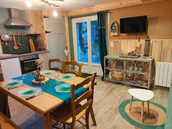 Gîte pour 5 personnes, avec Terrasse ainsi que Jardin et Vue à Ria-Sirach - 4