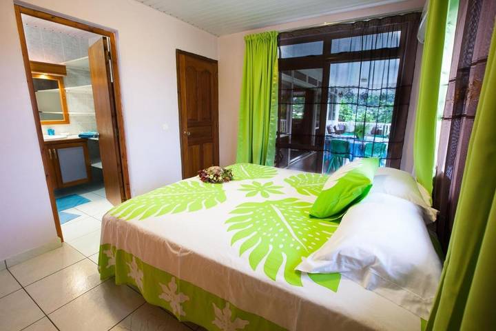 Gîte pour 2 personnes, avec terrasse dans Faa'a - 3