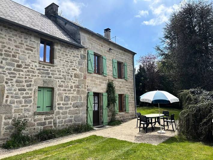 Gîte pour 4 personnes, avec jardin dans Lac de Vassivière - 2