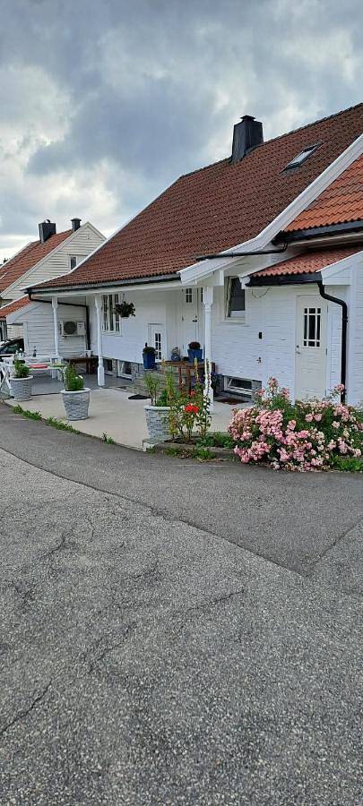 Ferienwohnung für 5 Personen, mit Garten in Kristiansand
