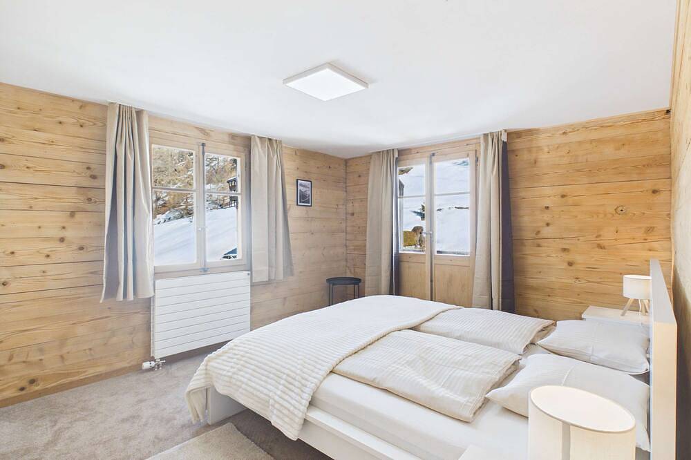 Ganze Wohnung, Familienwohnung für 8 nahe Zermatt in Randa, Walliser Alpen