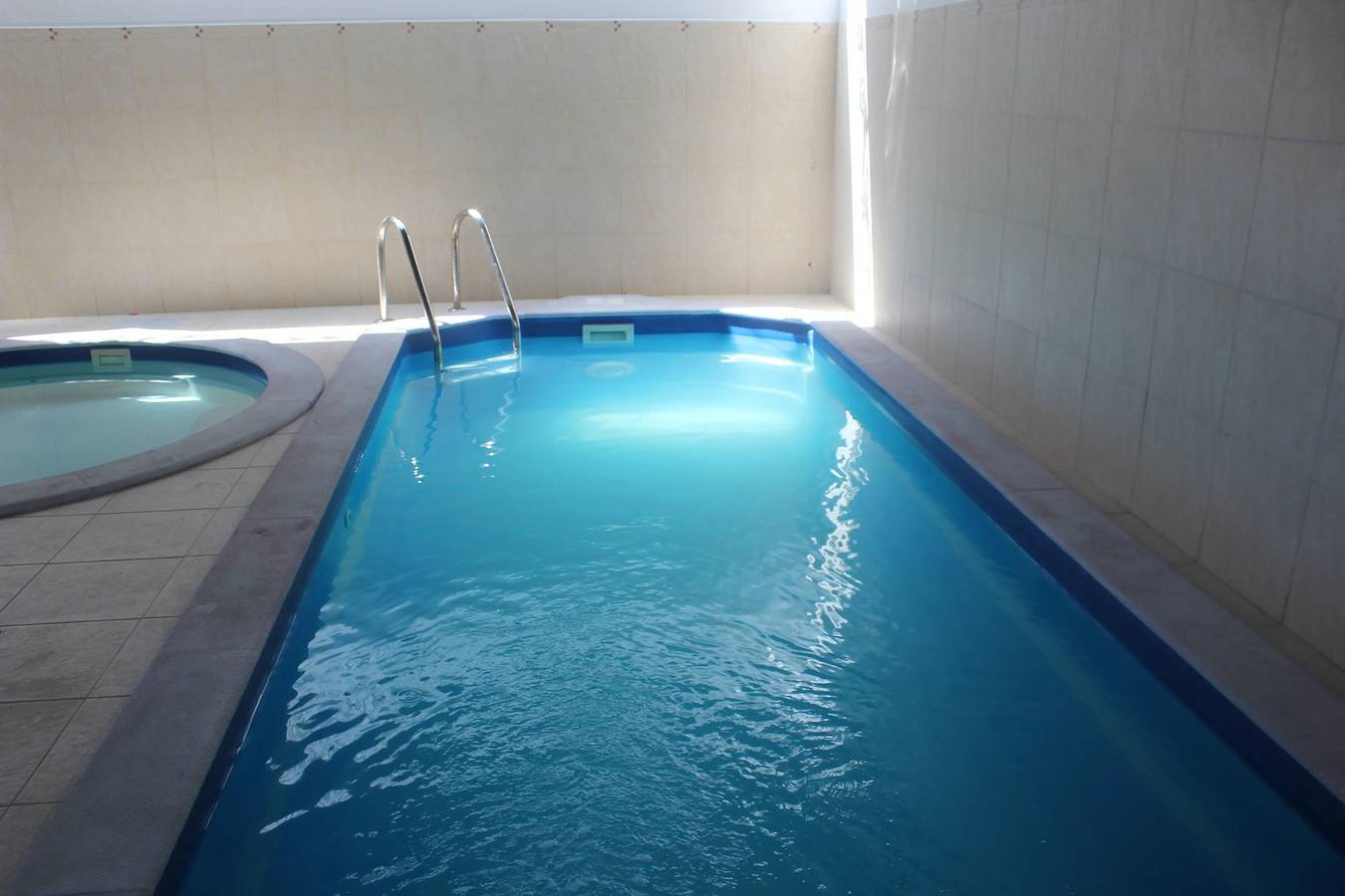 Ganzes Studio, Charmantes Studio in Matas mit Schwimmbad, 20 m² in Matas e Cercal, Santarém Distrikt