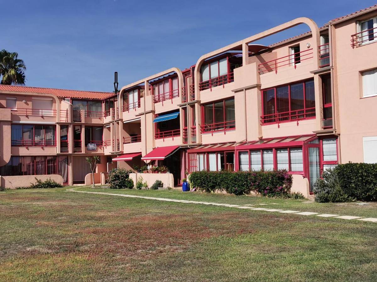 Appartement entier, Apartment with Sea View in Sainte-Marie Plage, Sainte-Marie-la-Mer