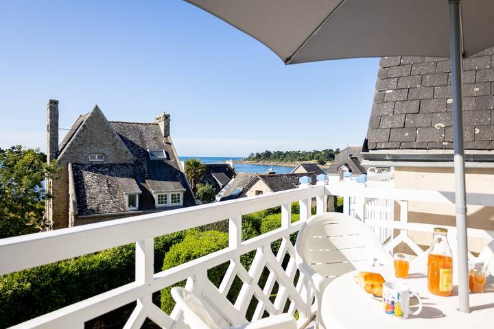 Ferienwohnung für 4 Personen, mit Terrasse und Garten sowie Pool - 1