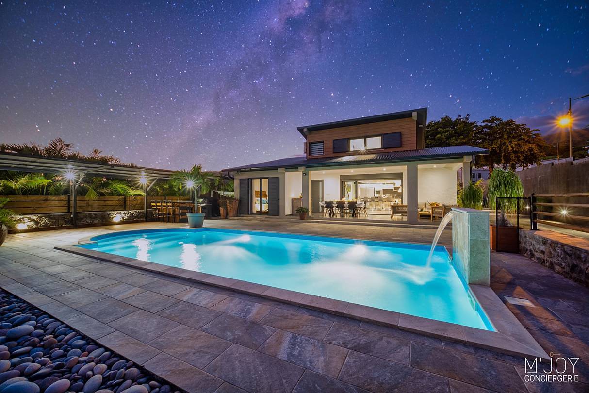 Ganze Ferienwohnung, Ferienwohnung für 8 Personen mit Pool in L'Étang-Salé, La Réunion