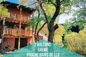 Gîte pour 4 personnes, avec vue et jardin à Llo