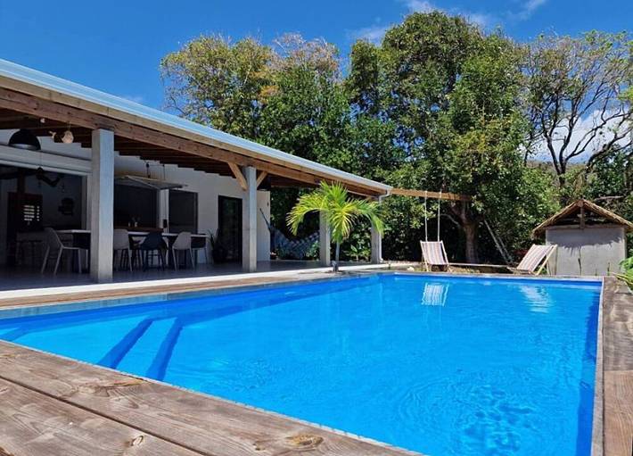 Cottage pour 7 personnes, avec jardin ainsi que terrasse et piscine, animaux acceptés à Capesterre-de-Marie-Galante