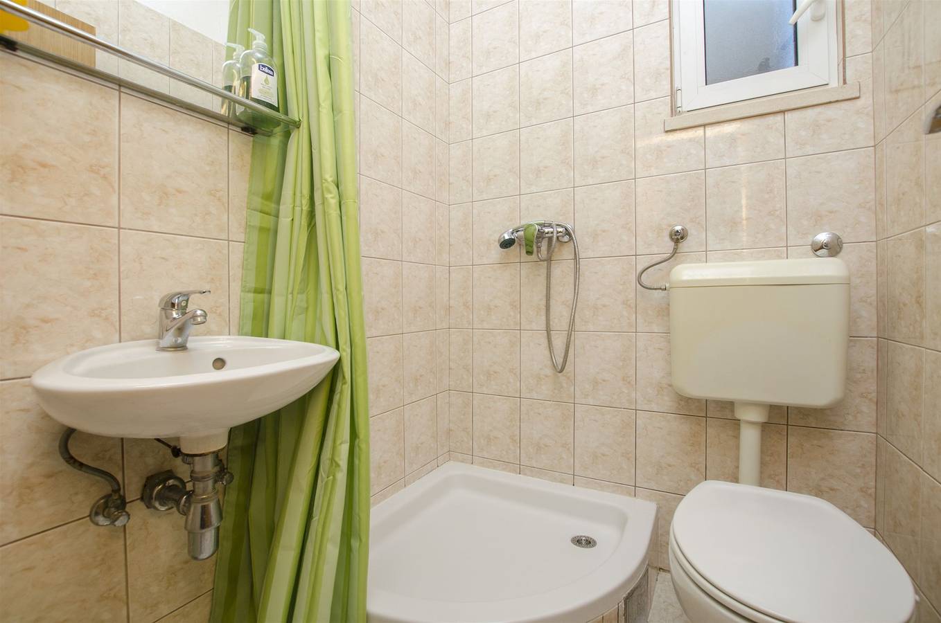 Ganze Wohnung, Apartments Oliva in Maslinica, Solta