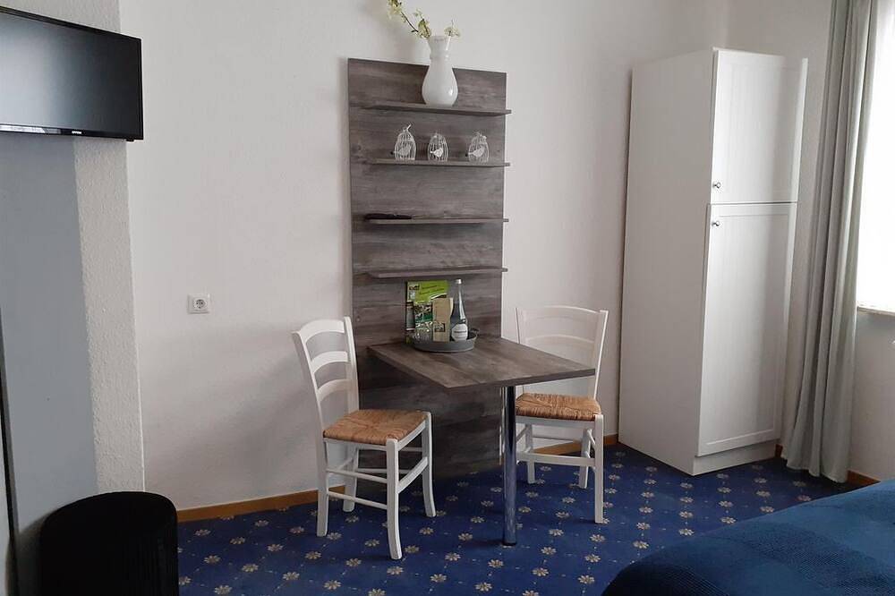 Ganze Wohnung, Haus S.E.E. - Doppelzimmer in Seelbach bei Hamm (Sieg), Altenkirchen & Umgebung