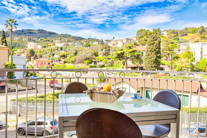 Ferienwohnung für 4 Personen, mit Balkon in Diano Marina Gemeinde - 2