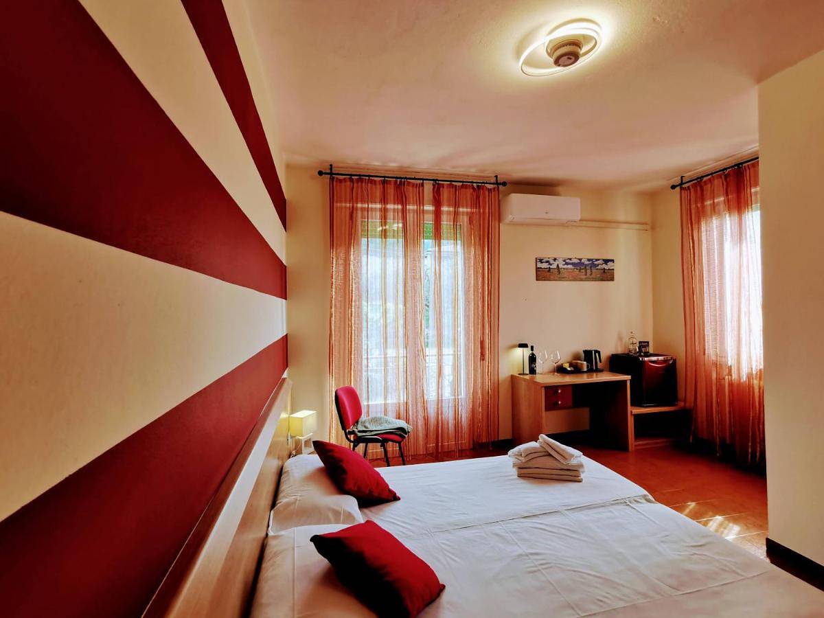 Ristorante Le Rasole in Garda, Gardasee-Berge