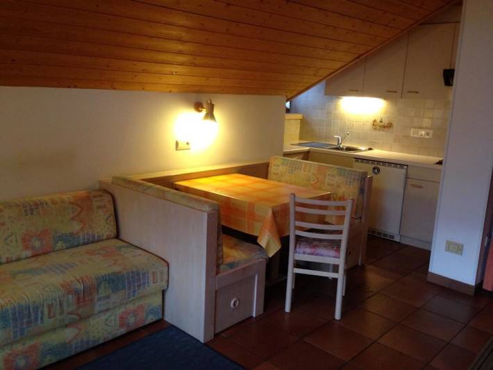 Ferienwohnung für 5 Personen, mit Balkon und Terrasse sowie Ausblick in Olang - 3