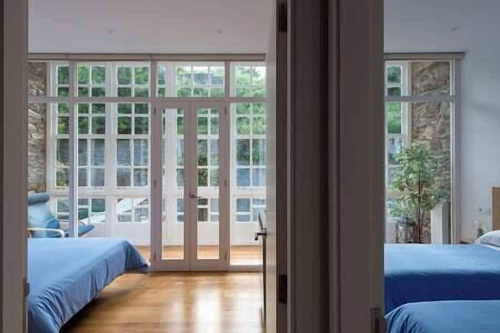 Apartamento entero, 3 dormitorios (1ª Planta) \"Apartamentos Bestarruza\" in Mugardos, Costa de Galicia