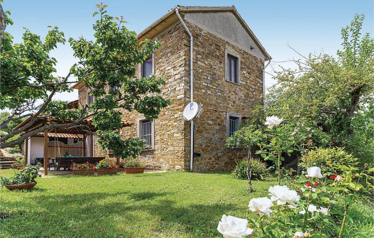 Ferienwohnung für 4 Personen, mit Terrasse in Santa Maria di Castellabate