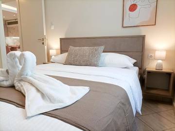 Gîte pour 4 personnes, avec terrasse dans Palaiochora