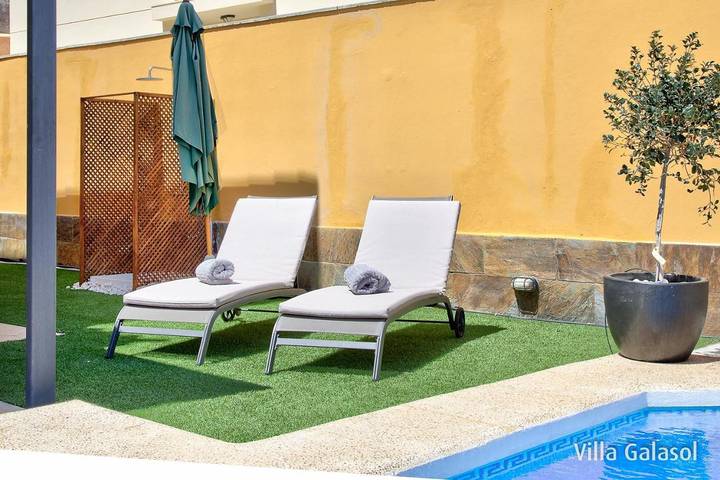 Casa rural para 10 personas, con jardín además de vistas y piscina en El Rosario - 3