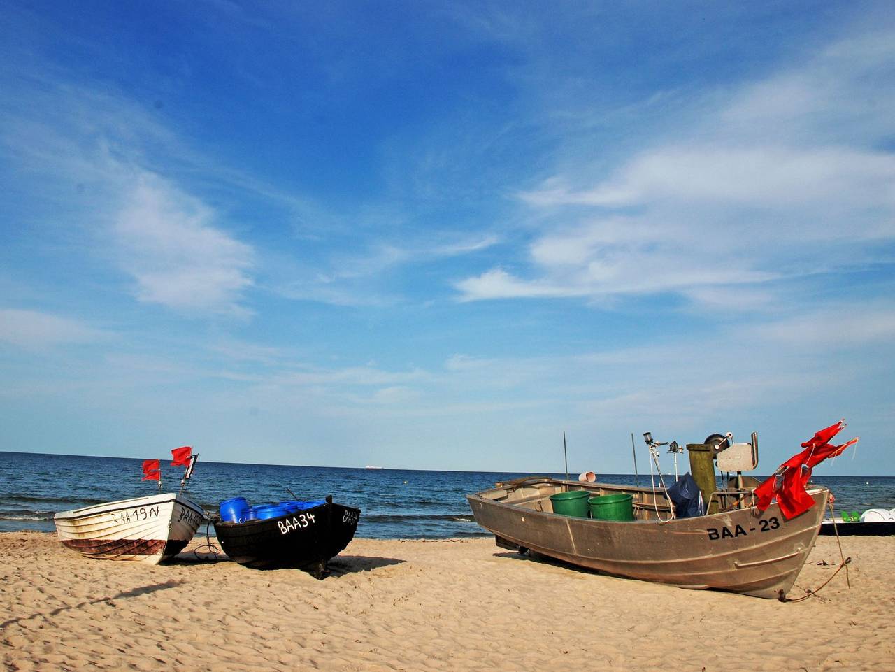 Ganze Ferienwohnung, Urlaub unterm Reetdachhaus am Neuensiener See - ***Lütte Ferienwohnung unterm Reetdach in Sellin, Rügen