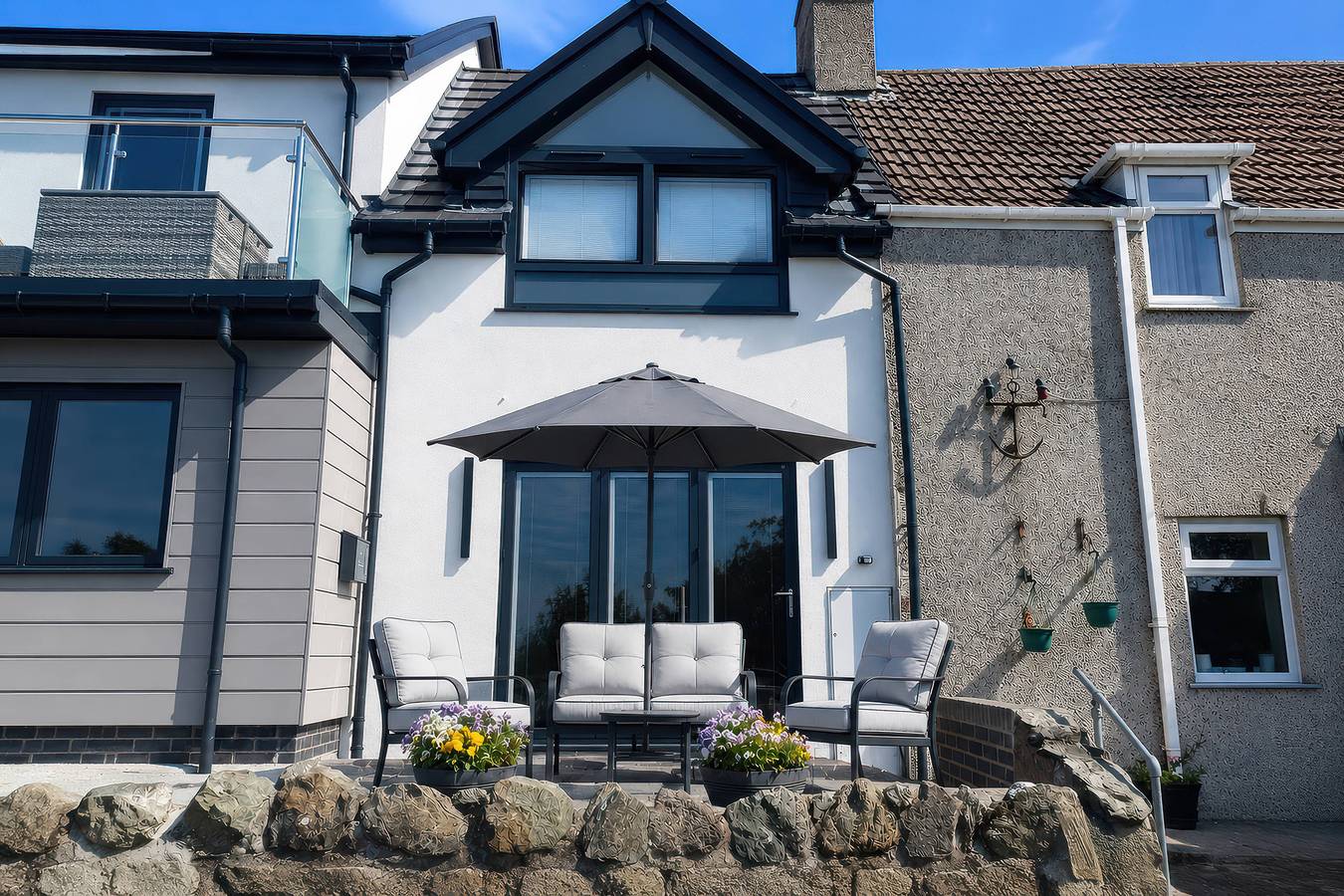 2 Harbour Lights in Cemaes, Isle of Anglesey