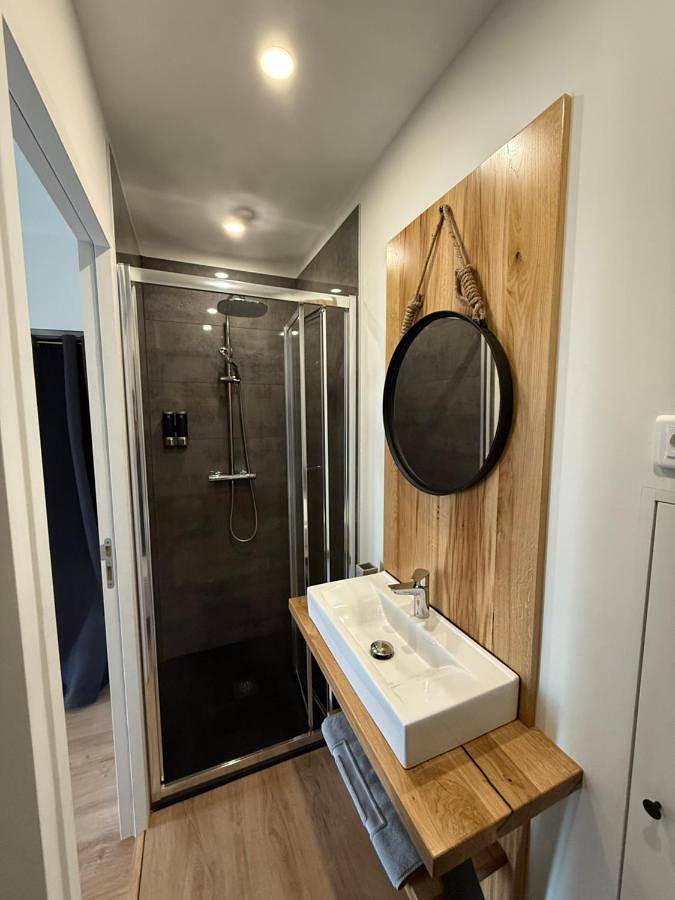 Triple Room with Garden View in Saint-Côme-d'Olt, Parc naturel régional de l'Aubrac