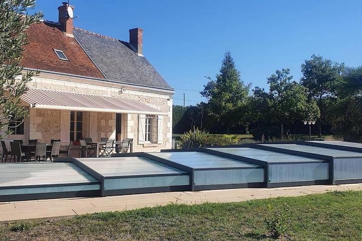 Location de vacances pour 10 personnes, avec piscine ainsi que jacuzzi et jardin à Luzillé - 3