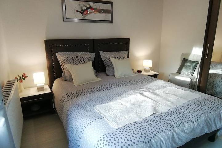 Location de vacances pour 3 personnes, avec jardin à Plévenon - 2