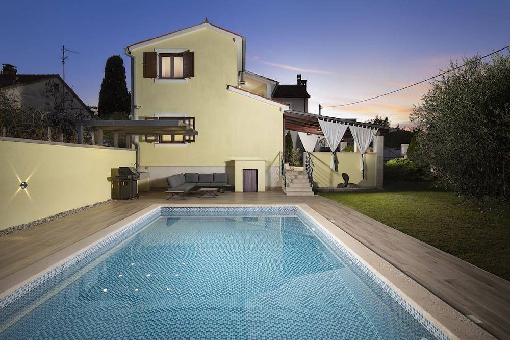 Casa vacanza a Medolino a partire da 183€ a notte