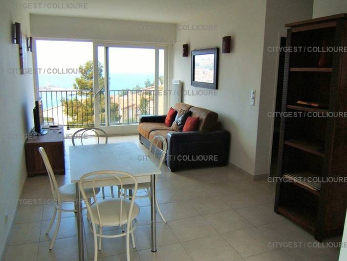 Ganze Wohnung, 1-Zi-Wohnung in Collioure mit Pool, Parkplatz und Meerblick in La Côte Vermeille, Collioure