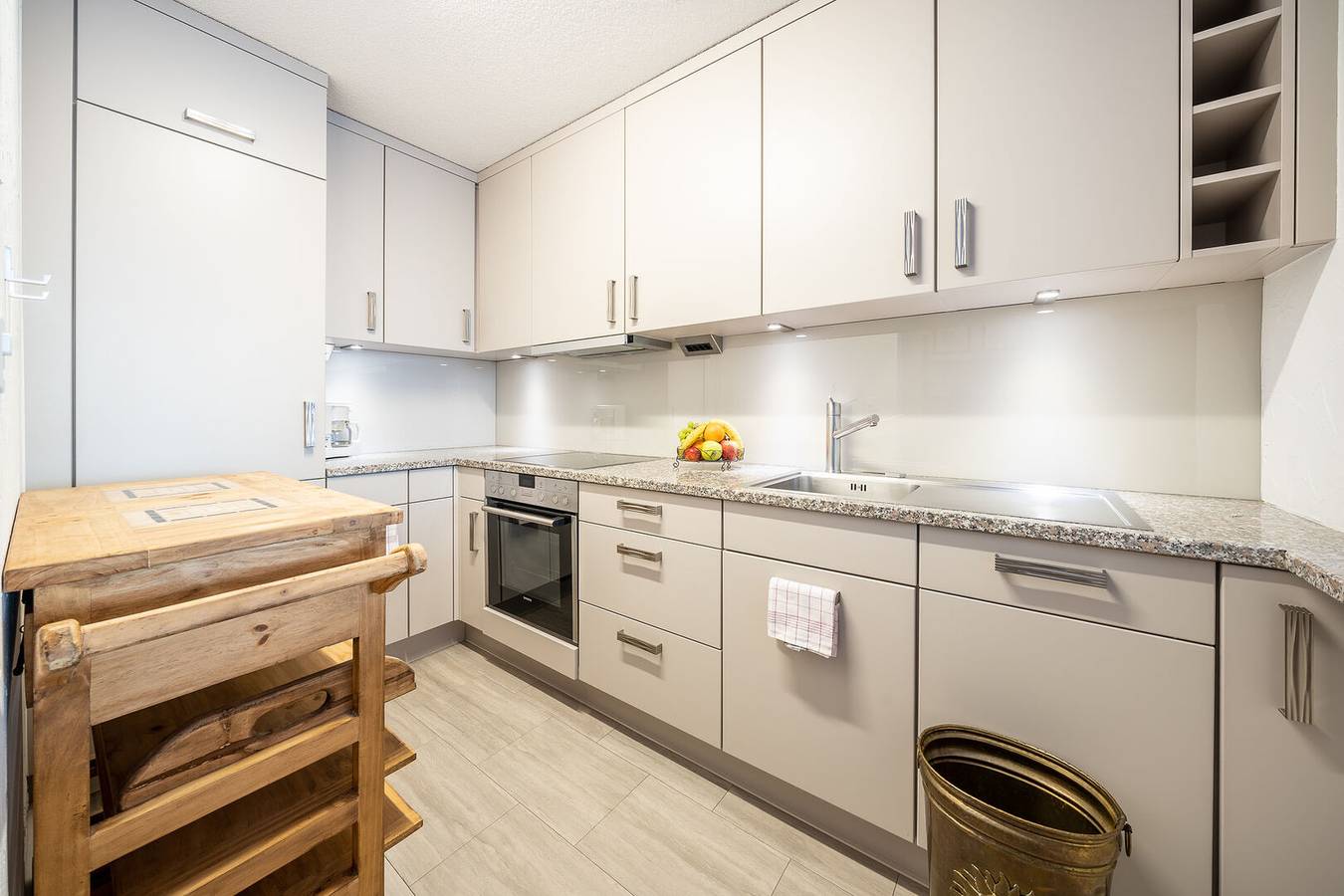 Ganze Wohnung,  Pl 204 Geräumige 3,5-Zimmer-Wohnung im Haus Plavna mit grossem Balkon in Vulpera, Tarasp