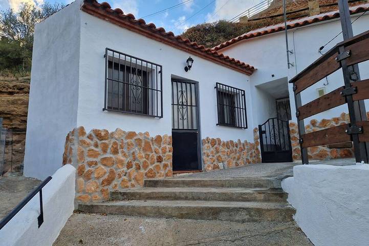 Gîte pour 6 personnes, avec Terrasse dans Tocón