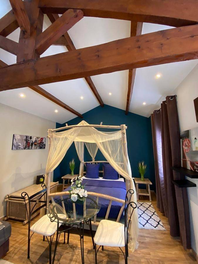 Gîte pour 2 personnes, avec jardin et piscine à Miramas - 4