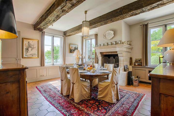 Location de vacances pour 6 personnes, avec jardin et terrasse à Saint-Martin-aux-Chartrains