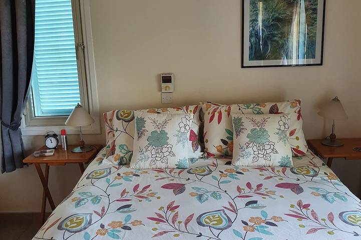 Location de vacances pour 5 personnes, avec jardin et balcon dans Πισσούρι - 2