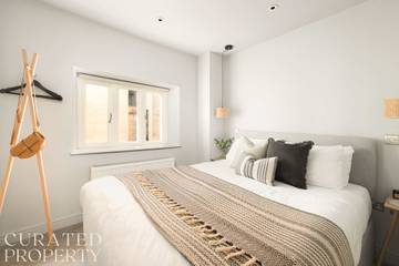 Vacation Rental for 4 Guests in Bath, The Cotswolds, Picture 1
