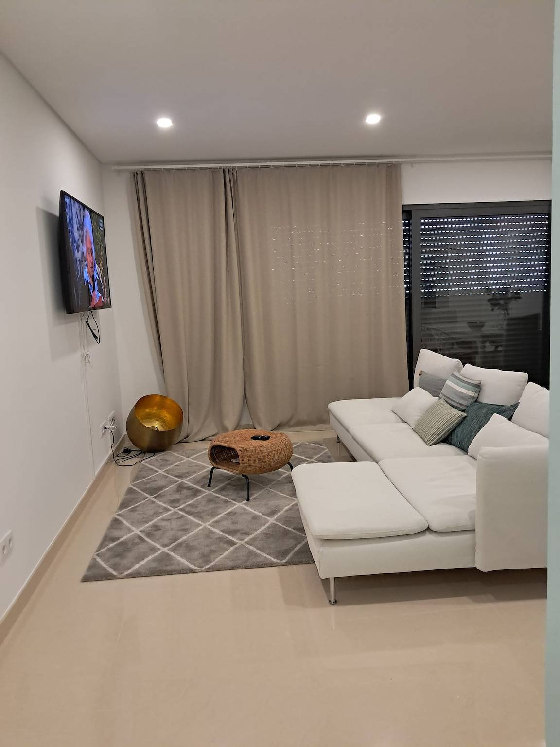 Ganze Wohnung, Ferienwohnung für 6 Personen mit Balkon in Quarteira, Faro Distrikt