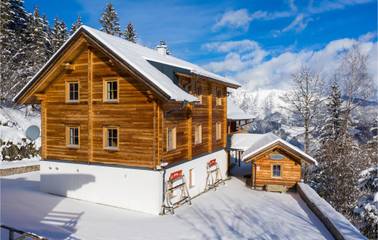 Ferienhaus für 25 Personen, mit Sauna und Terrasse sowie Garten in Schladming-Dachstein