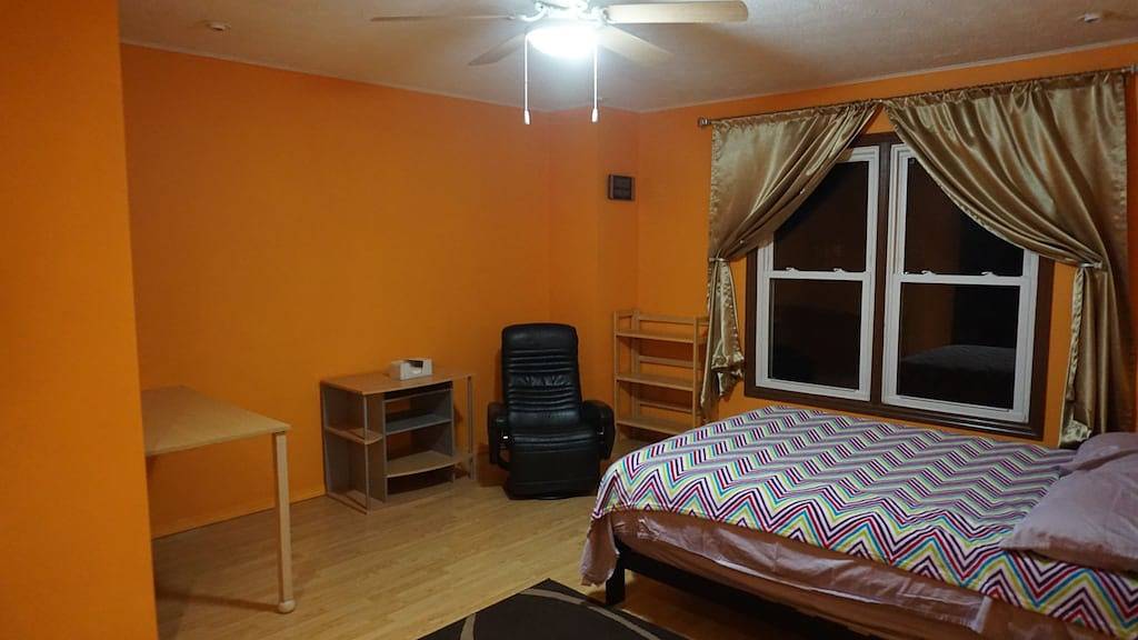 Lisbon room in Bloomington (IN), Monroe County (IN)