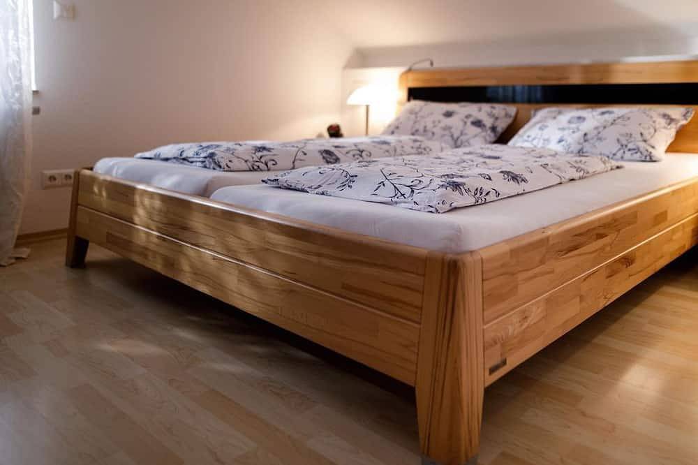 Ganze Wohnung, Burg Eltz - Ferienhaus Panorama Mosel in Reil, Bernkastel-Kues & Umgebung