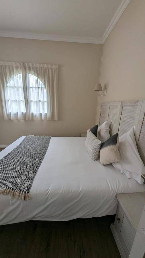 Hôtel pour 2 personnes, avec jacuzzi et jardin ainsi que piscine et balcon dans Plage des Abatilles - 3