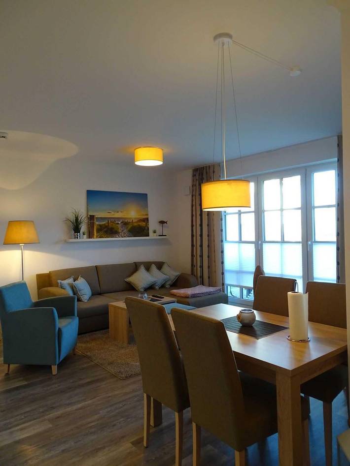 Ferienwohnung für 4 Personen, mit Terrasse und Garten in Börgerende-Rethwisch - 2