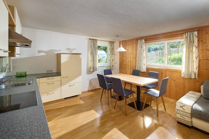 Ferienwohnung für 4 Personen, mit Balkon und Garten in Gaschurn und Umgebung - 3