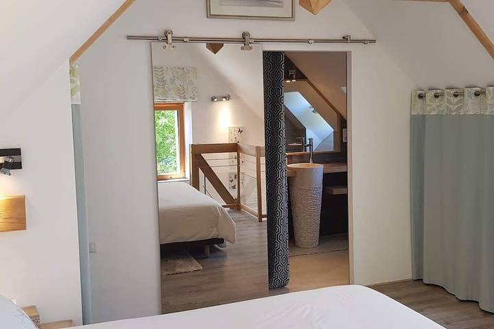 Gîte pour 6 personnes, avec jardin à La Lucerne-d'Outremer - 3